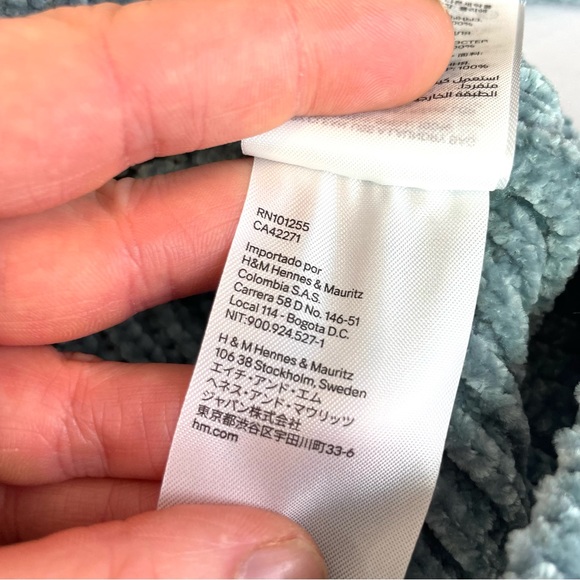 [NWT] H&M Balloon-Sleeved Chenille Sweater Size S - Picture 6 of 7